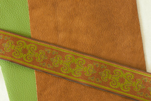 Leather Lurcher 1″ Brown and Lime Green Trim