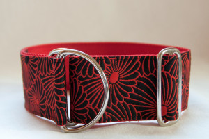 Limited Slip Hound Collar in Black and Red Floral Design