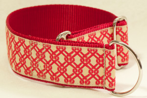Limited Slip Hound Collar in Red and Cream Geometric Design